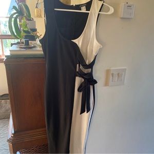 Very simple chic Venus tie-to-side dress-M